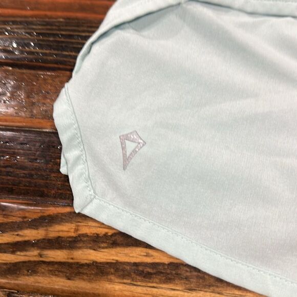 IVIVVA By Lululemon Girl's Lightning Stride Short 10 - Picture 3 of 8